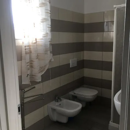 Casa Vacanza Acacia * Sarzana